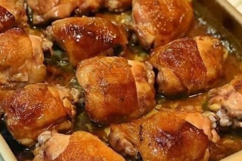 Receita secreta das sobrecoxas de frango assadas perfeitas