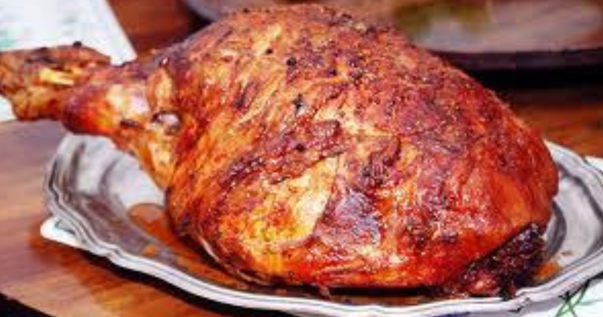 A famosa receita de pernil assado, super suculenta e macia